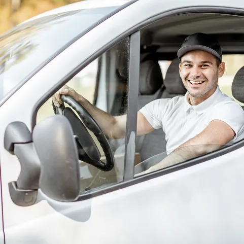 TRAGAČI ZA MALE KAMIONE